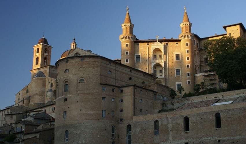 palazzo-ducale-urbino Alles over het dogepaleis Palazzo Ducale van Urbino