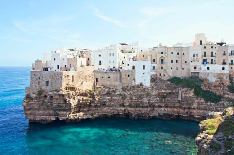 zomervakantie-italie Polignano a Mare: romantisch stadje aan zee