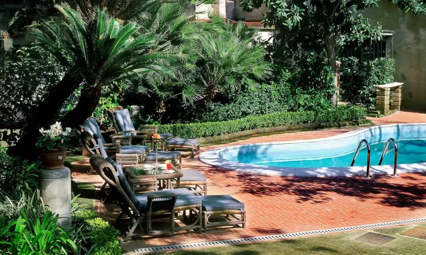 hotel constantinopoli napels