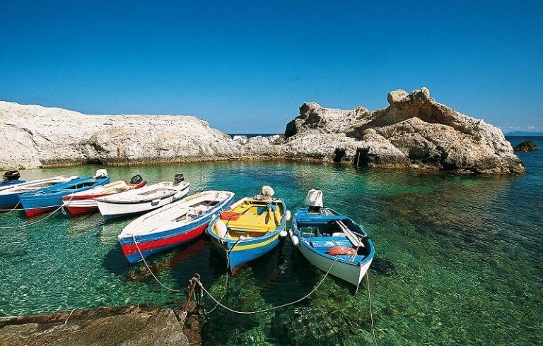 Ponza, paradijselijk vulkaaneiland in de Tyrreense zee