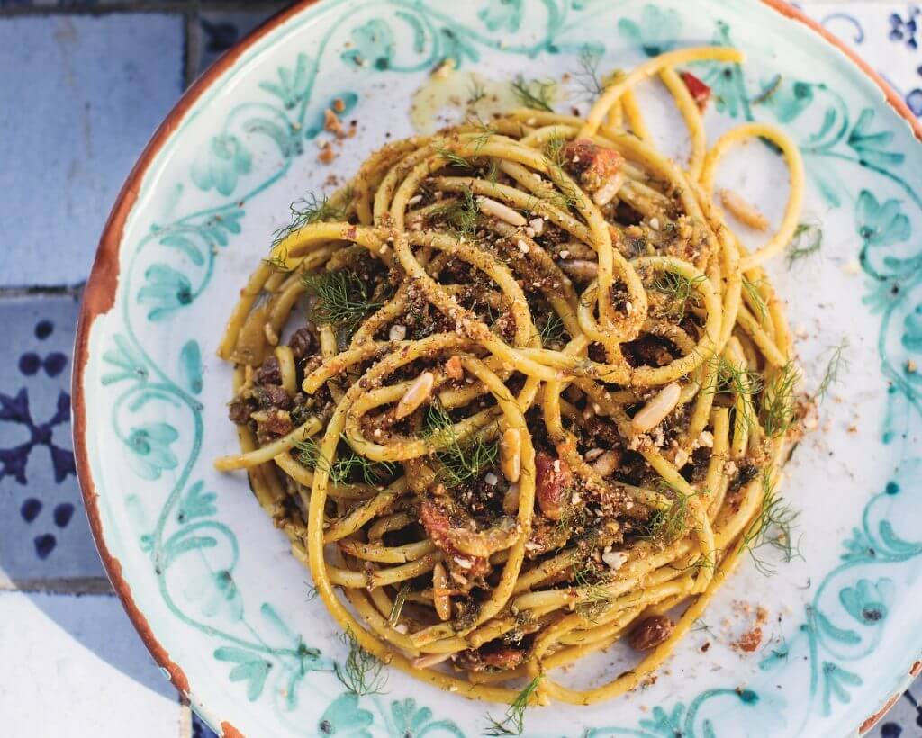 Pasta met sardines en wilde venkel een recept van Sicilië