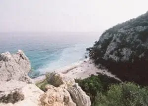 vliegen naar Sardinië