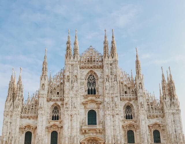 Milaan Duomo Ontdek Milaan: 3 leuke wandelroutes vanaf de Duomo