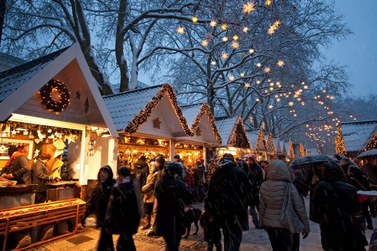 Ben je in december in Italië? Dit zijn 6 sfeervolle kerstmarkten Ben je in december in Italië? Dit zijn 6 sfeervolle kerstmarkten