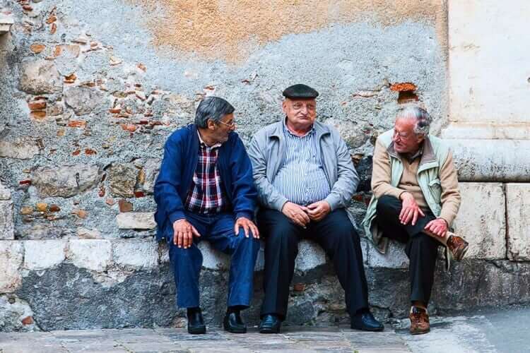 Italiaanse mannen Het Pioppi dieet is vernoemd naar dit Italiaanse dorp