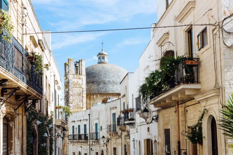 Ceglie Messapica Yours Trulli, Jeroen en Nicole verhuizen nu echt naar Puglia