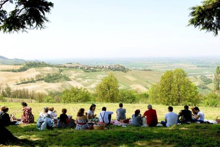 picknick Oltrepo Pavese 6x eten, slapen & doen in Oltrepò Pavese