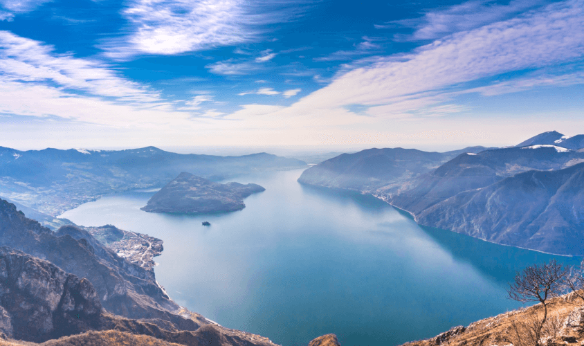 iseo meer_Unsplash 12x doen, eten en slapen aan het Lago d’Iseo in Lombardije