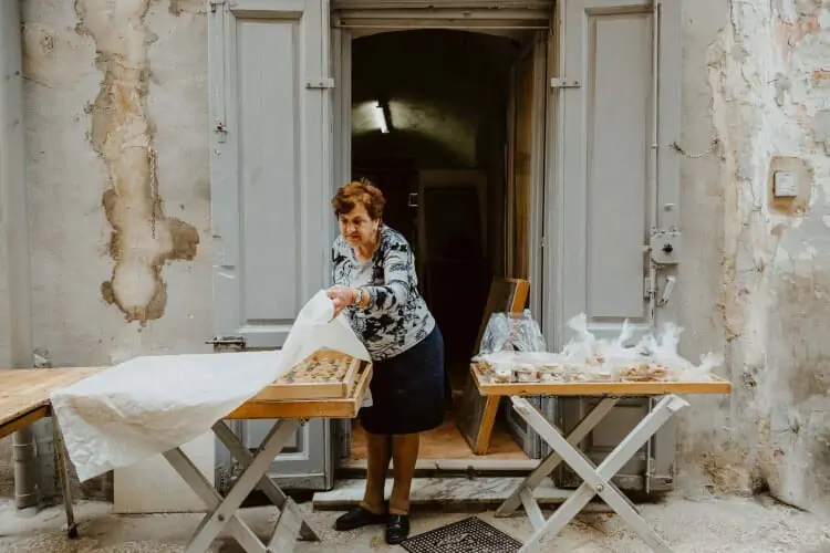 Via delle Orecchiette Puglia