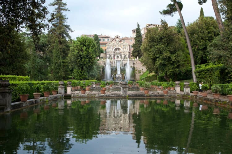 fontana di Nettuno e fontana dell'organo.  Villa d'Este. Tivoli. Rome