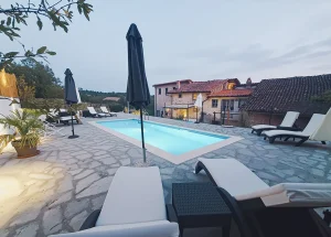 Casa in Bocca al Lupo zwembad