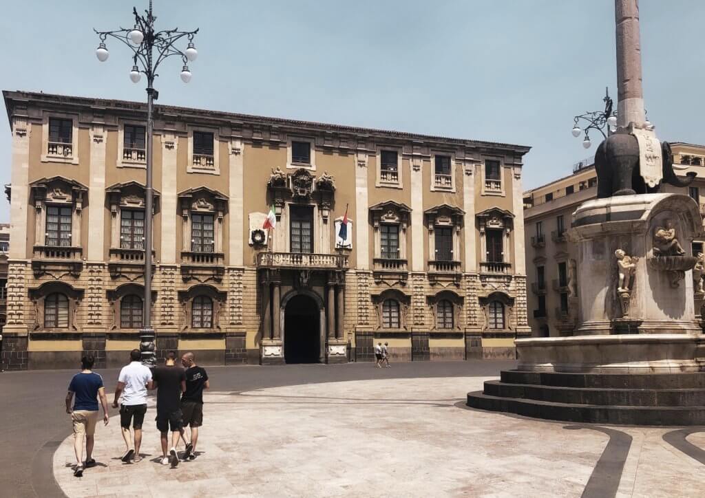 Palazzo degli Elefanti e Fontana dell'Elefante