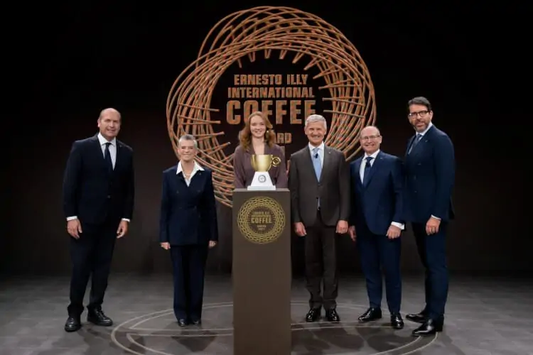 illy award 2021