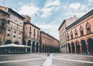 bologna portici