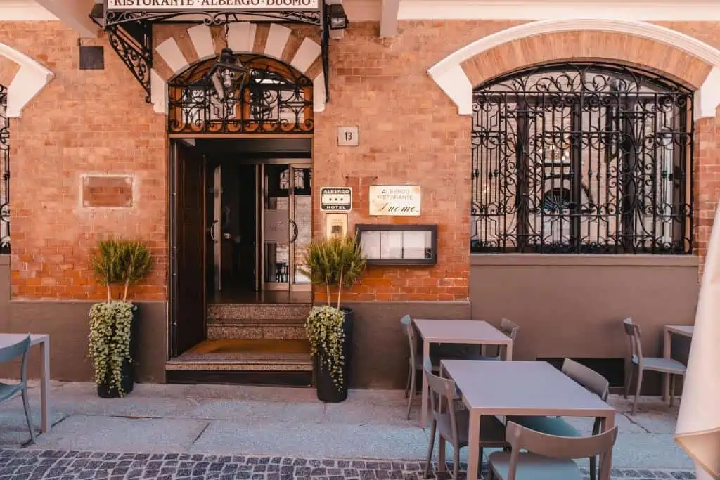 entree hotel Duomo Cremona
