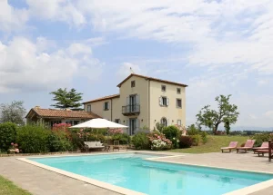 Gerenoveerd Landhuis Lazio Viterbo te koop in Italie