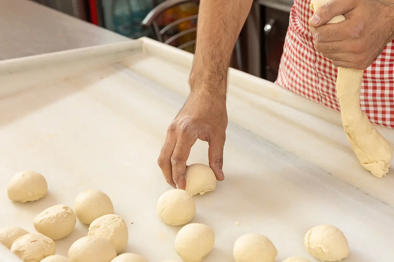 Pizza bianca zelf maken