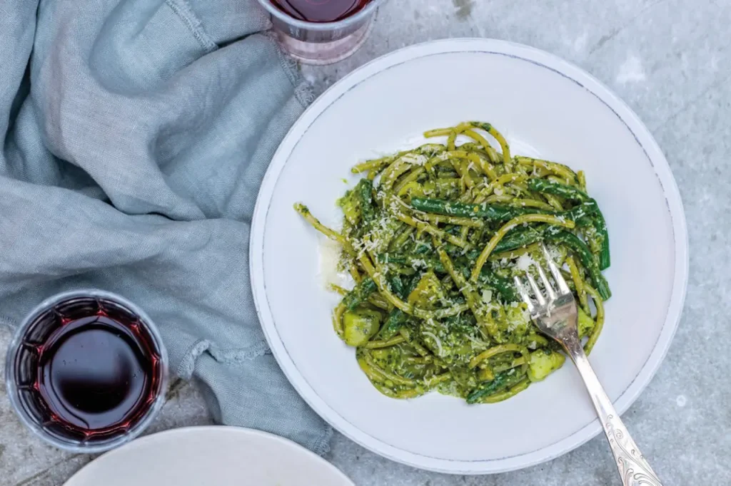 Pasta met basilicumpesto