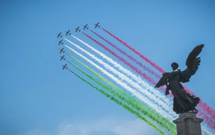 Festa della Repubblica-mauricio-artieda-unsplash