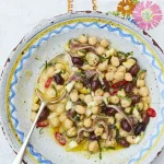 INSALATA DI CECI - GENNARO'S LIMONI. IMAGE CREDIT DAVID LOFTUS