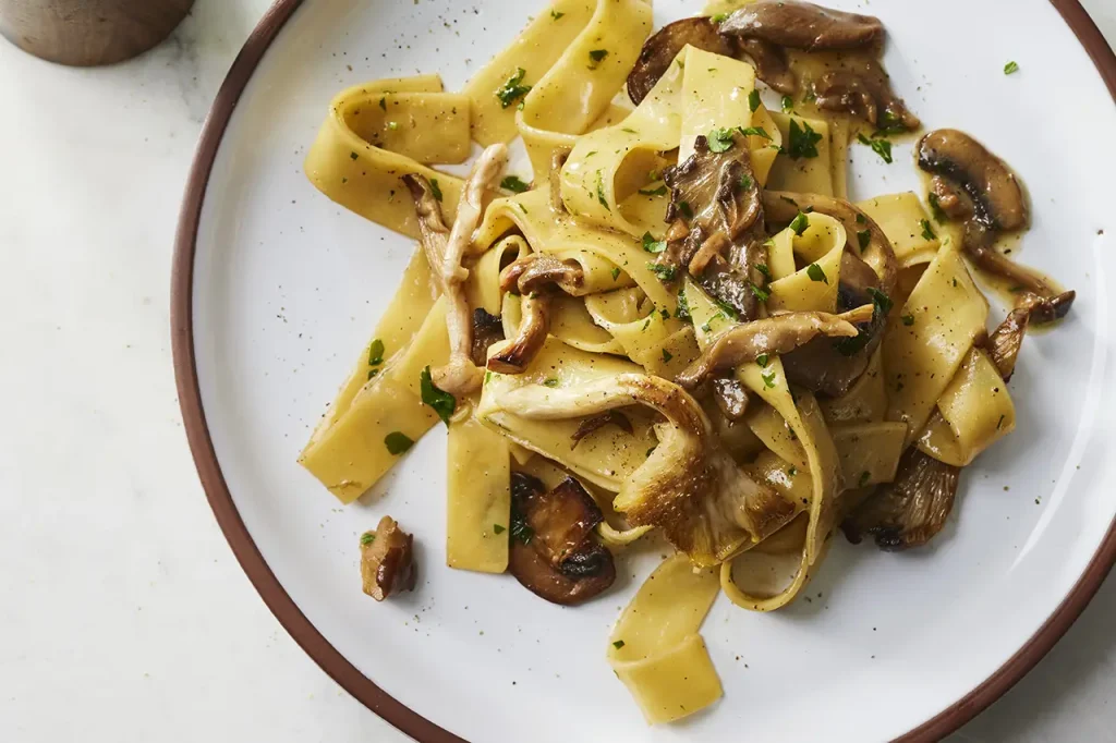 Tagliatelle met paddenstoelen