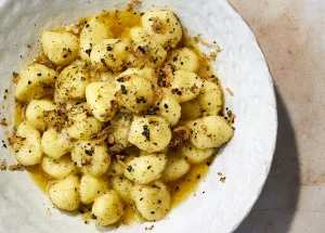 Gnocchi met truffel boter