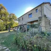 Landgoed in Piemonte met glamping te koop tuin
