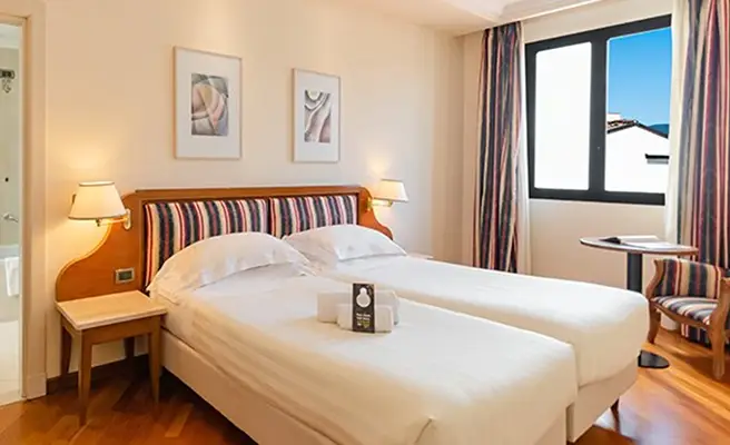 Hotel Florence reis train & drive