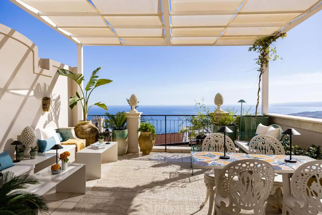 Boetiekhotel met uitzicht op de Etna in Taormina