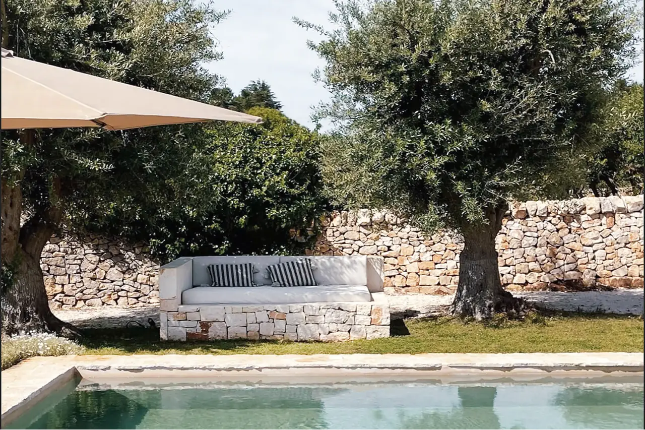 Trulli del Trappeto tussen de olijfbomen