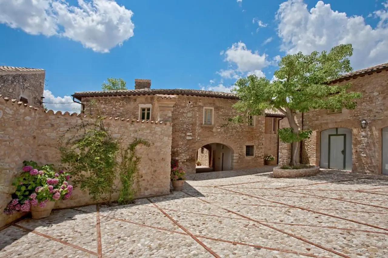 Borgo della Marmotta in Spoleto, Perugia