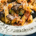 Heerlijk vegetarisch pastagerecht met aubergine