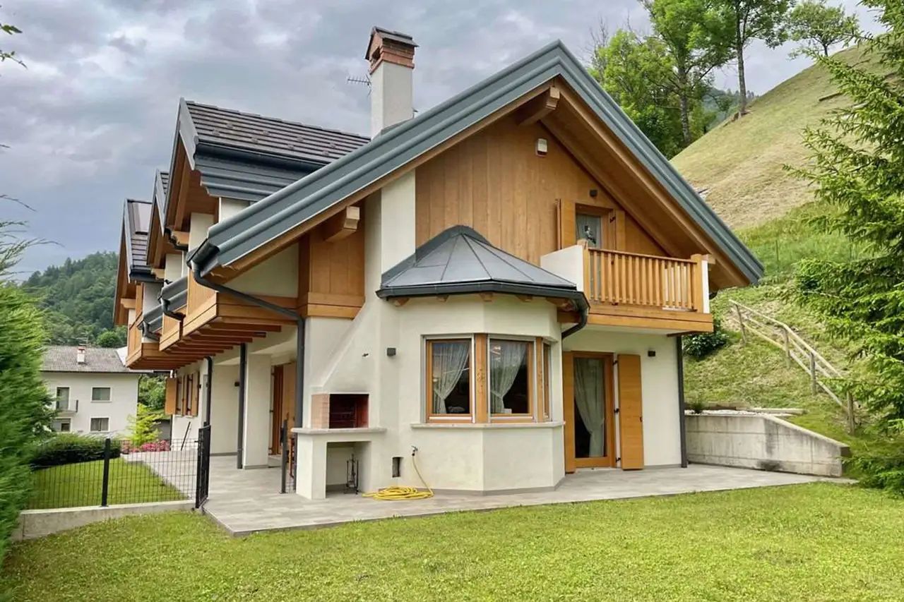 Ruime villa in Agordo, Veneto, Dolomieten