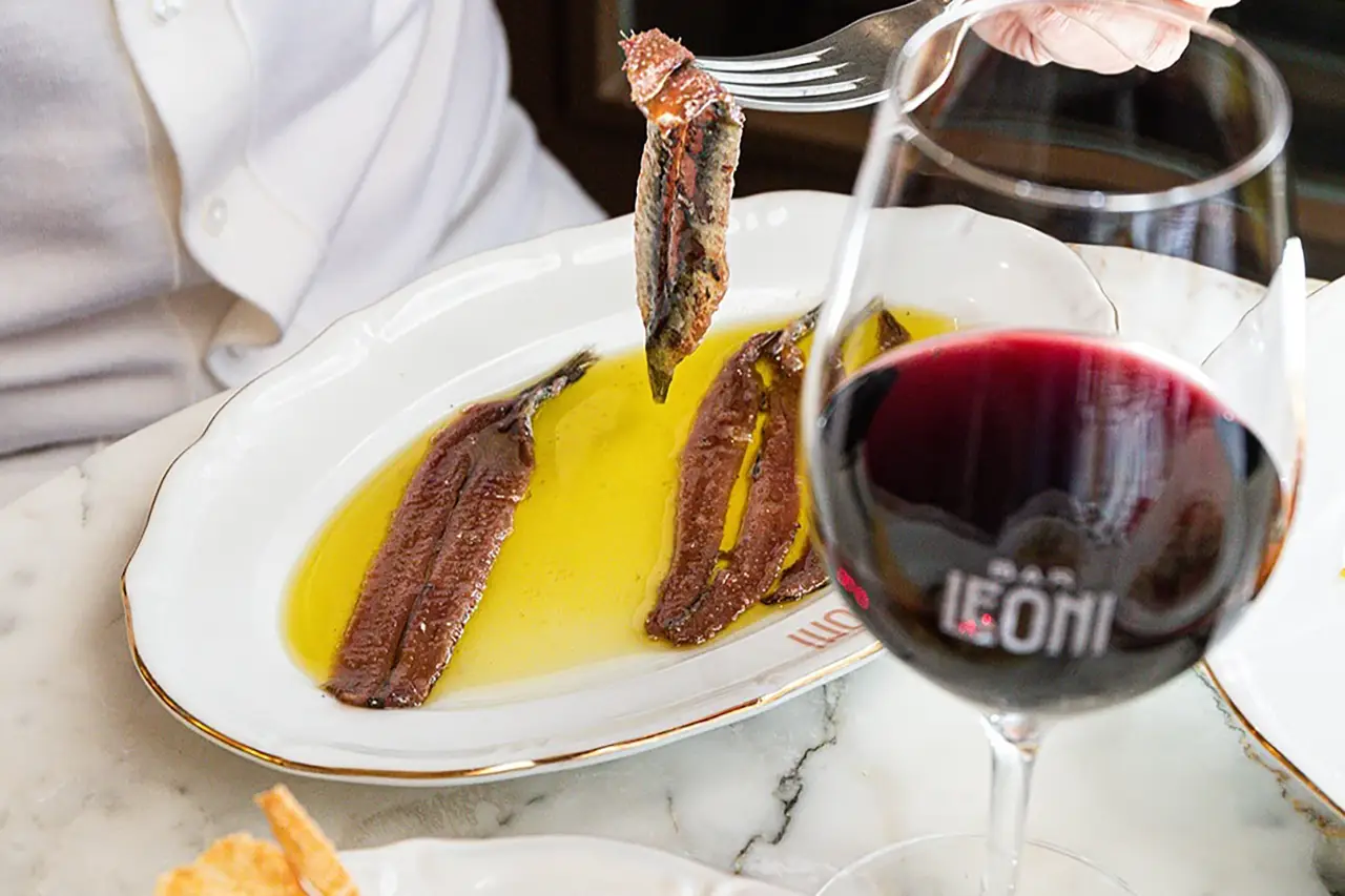 Bar Leoni