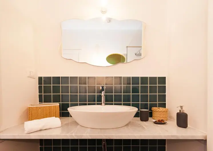 Hotel Superotium Napels badkamer