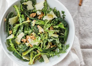 Salade met walnoten