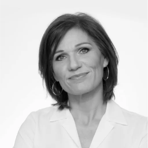 Esther Sikkink
