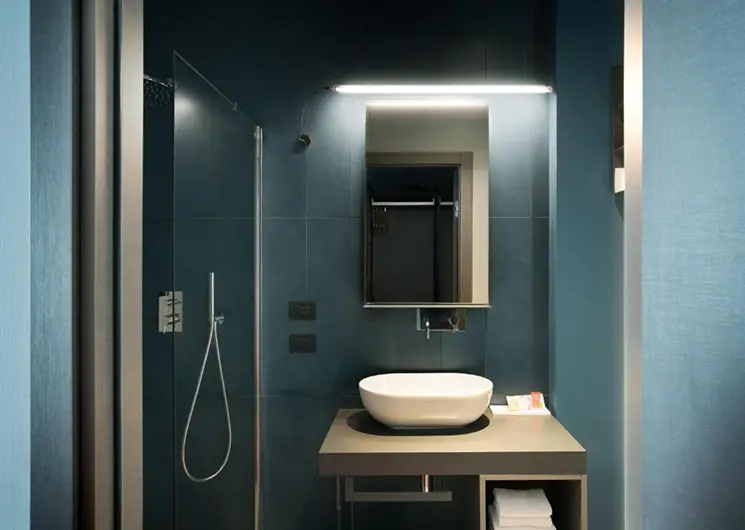 Hotel 21 house of stories milaan badkamer