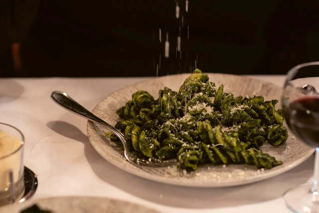 Fussiloni-met-cavolo-nero Fussiloni met cavolo nero, walnoot- en pecorinopesto