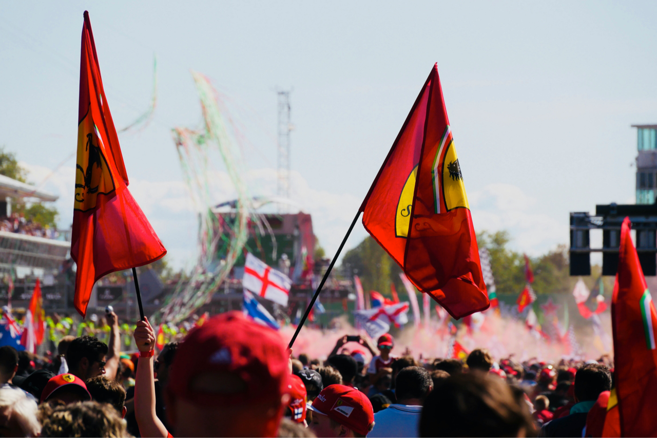Sport beleven als een Italiaan: stijl, espresso en een vleugje chaos