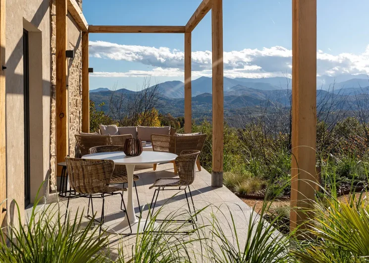 Borgo Luna Rossa uitzicht en terras