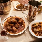 Klassieke gehaktballen in tomatensaus